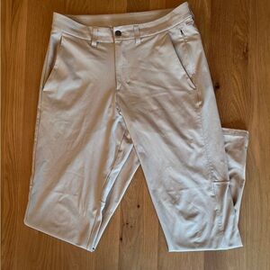 Lululemon Commission Slim Pant 31 wide x 32 long, Warpstream Fabric in Trench